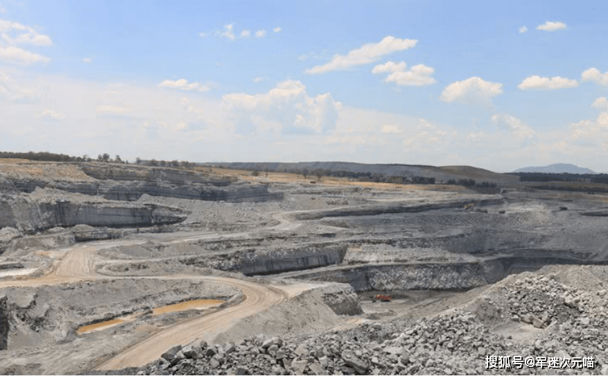 “星空综合”
80船煤炭被挡在国门外 澳大利亚经济陷入隆冬(图2)